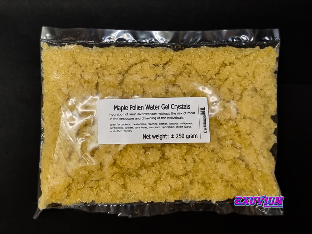 maple pollen water gel crystals for arthropods and other pet animals. In stock, large quantities for sale, available, in stock