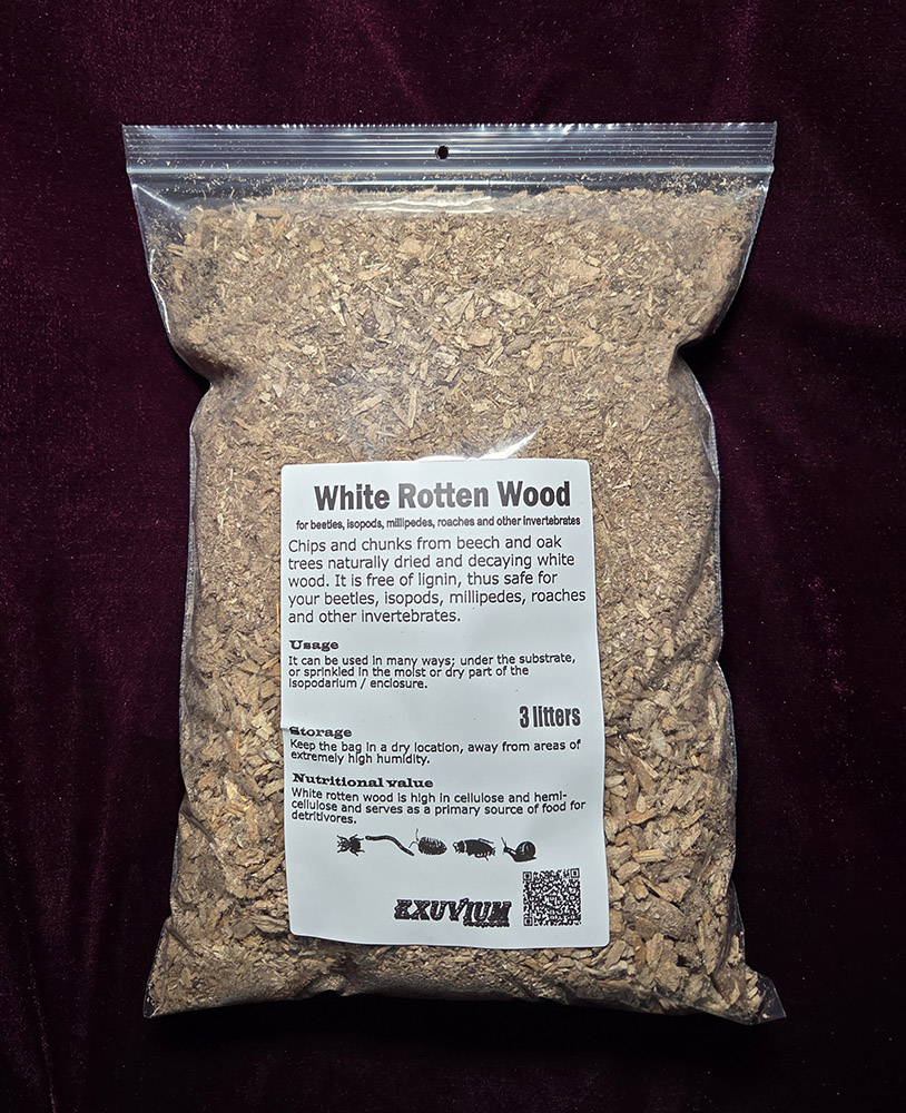 white rotten wood, for beetles, millipedes, isopods, roaches, land snails